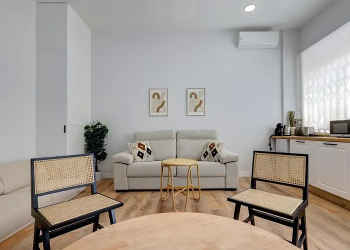 Amazinn Stay Marbella Alameda *