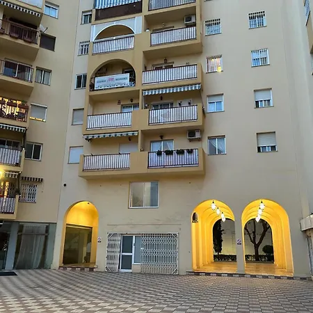 Amazinn Alameda Apartment *
